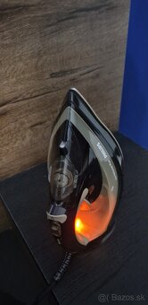 Naparovacia žehlička Philips Azur Performer Plus - 3