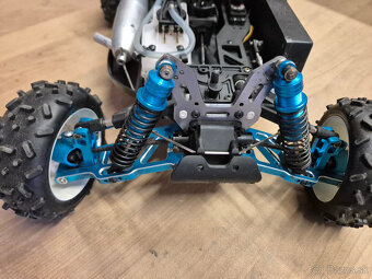 RC benzínové auto 1:8 - 3