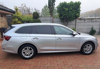 Škoda Octavia Combi 4 Premium DSG - 3