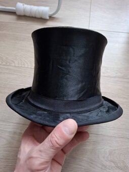 Starý klobúk - cylinder - 3