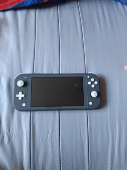 Nintendo Switch Lite - 3