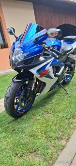Predám Suzuki GSXR 600 k6 92kw - 3