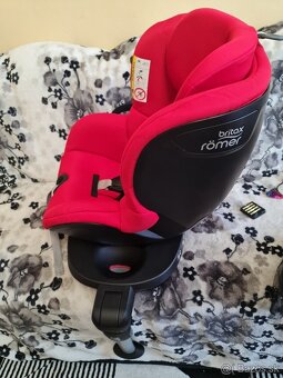 Predám autosedačku BRITAX RÖMER DUALFIX 2 R - 3