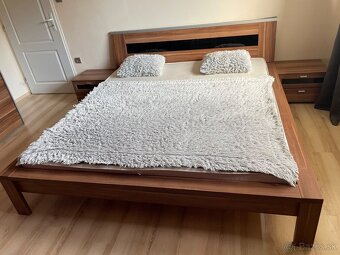 Posteľ 180x200 cm + nočné stoliky - 3