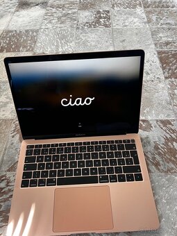MacBook Air 13” Retina (2018) 8GB RAM, plne funkčný - 3