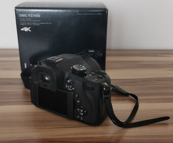 Panasonic LUMIX DMC-FZ1000 - 3