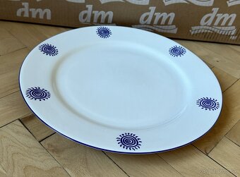 Od ARAMISA G.A.Barcelona BIELY PORCELÁNOVy TANIER za 10EUR - 3