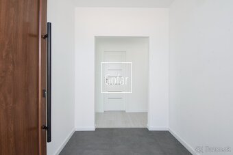 Vzorový 4i RD| 7 ročná záruka +623m2 pozemok +4xparking, DS - 3