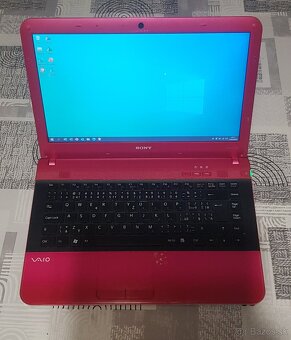 SONY VAIO - 3
