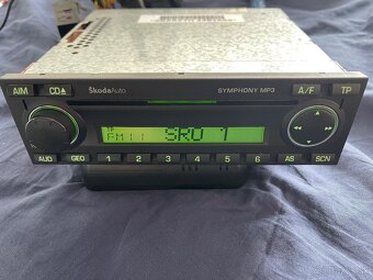 skoda škoda sympohny MP3 octavia fabia superb RS TDI - 3