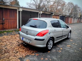 Peugeot 308 1.4 Benzín 145 900km - 3