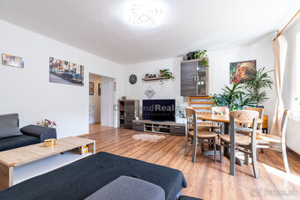 REZERVOVANÝ 3 IZBOVÝ BYT S TERASOU, PARKOVANÍM A ZÁHRADOU - 3