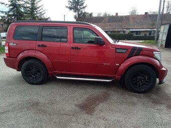 Dodge Nitro 2.8crd SRT Desing - 3