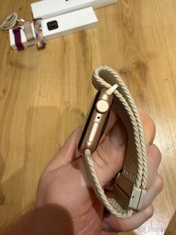 Apple Watch SE 40 - 3