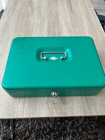 Predám uzamykateľnú kasu - 3