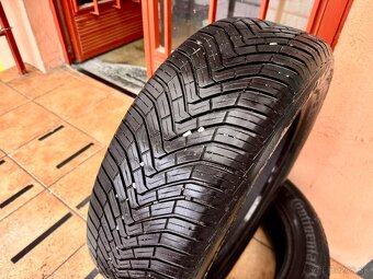 215/60 R17 celoročné pneumatiky 2 kusy - 3