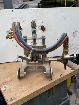 Autogenovy Rezací stroj na plechy a potrubie - 3