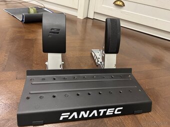Rozpredám SIMRIG - Fanatec - 3