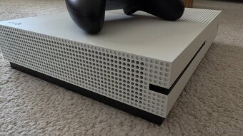Xbox One S 500GB - 3
