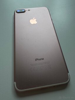 iPhone 7 Plus 128 GB Rose Gold - 3