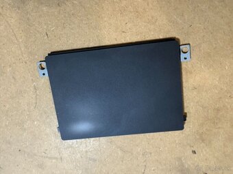 Touchpad modul Dell s doskou a káblom – používaný originál.. - 3