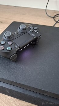 PS4 slim - 3