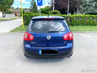 Volkswagen Golf5 1.6 75kw - 3