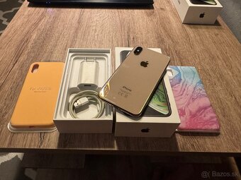 Predam Iphone XS 64 gb gold - 3