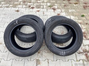 Letné pneu 205/55 r16 - 3