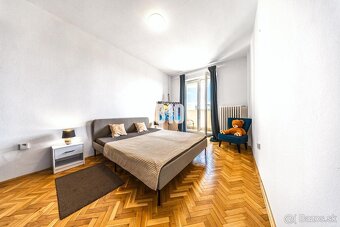 2 IZBOVÝ BYT V IKONICKEJ BYTOVKE S PERFEKTNÝM VÝHĽADOM - KAR - 3
