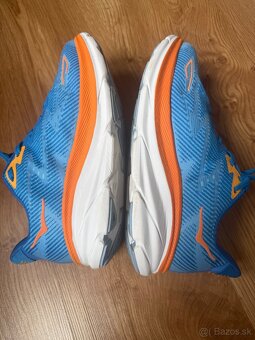 Hoka bežecké Clifton9 41 1/3 - 3
