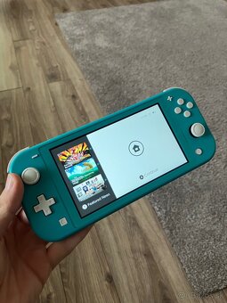 Nintendo Switch Lite - 3