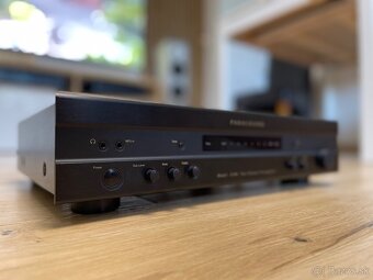 Parasound Model 2100 - 3