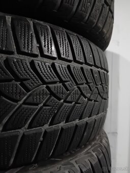 215/55R17 Zimné pneumatiky Goodyear - 3