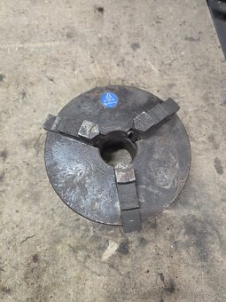 Sklucovadlo 200 troj čeľustové - 3