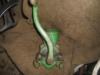 rucny srotovnik funkcny - 3