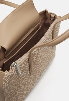 Kabelka Calvin Klein Must Medium Tote - 3