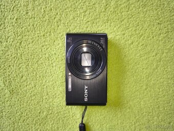 Sony DSC-W830 CyberShot - 3
