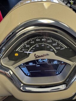 Predám Vespa GTS 310 - 3