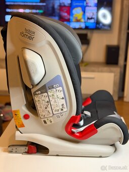 Britax Römer Advansafix III - 3