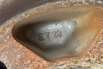 Sada hliníkových diskov R13 s pneu - 3