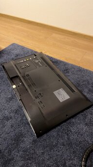 Samsung Smart TV 32' - 3