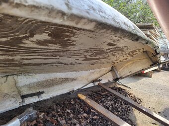 Čln so stabilizátorom - 3