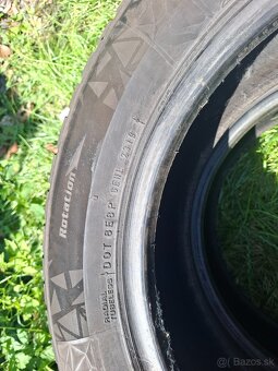 235/55r18  Vzor 5mm   Rok 23/19  Cena 30eur za pár - 3