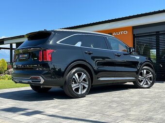 Kia Sorento 1.6 T-GDi HEV AWD A/T, r.v.: 2021 - 3