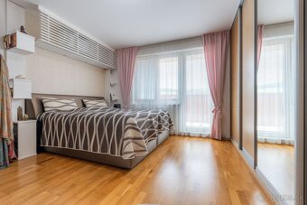 Nadštandardný 4 izbový byt s terasou, pešia zóna Púchov - 3