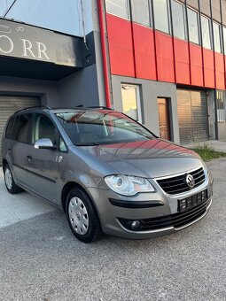 Volkswagen Touran TrendLine 1.6 Benzin = Top Stav = - 3