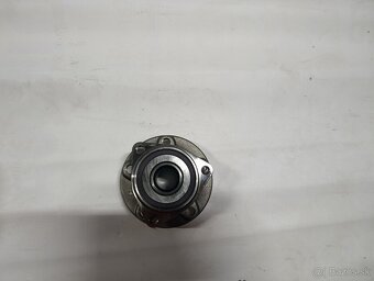 náboj kolesa s ložiskom: 8V0 498 625 - 3