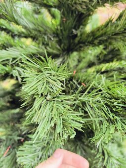 Umelý, vianočný stromček - 3