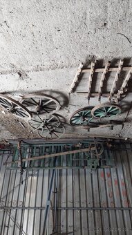 Drevený  rebrinoví voz - 3